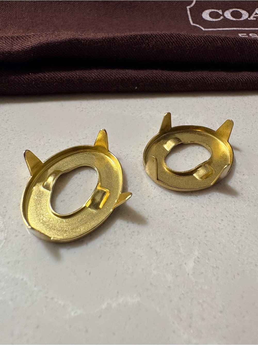 Vintage Coach 100% Solid Brass Turnlock Replacement Hardware Faces (Set of 2) - Picture 13 of 15